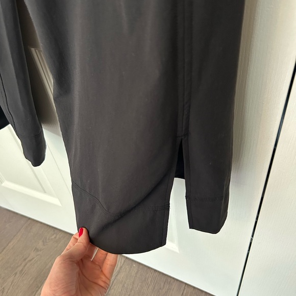 lululemon Stretch Woven High-Rise Wide Leg Pant, Sz. 6, black - Picture 7 of 10